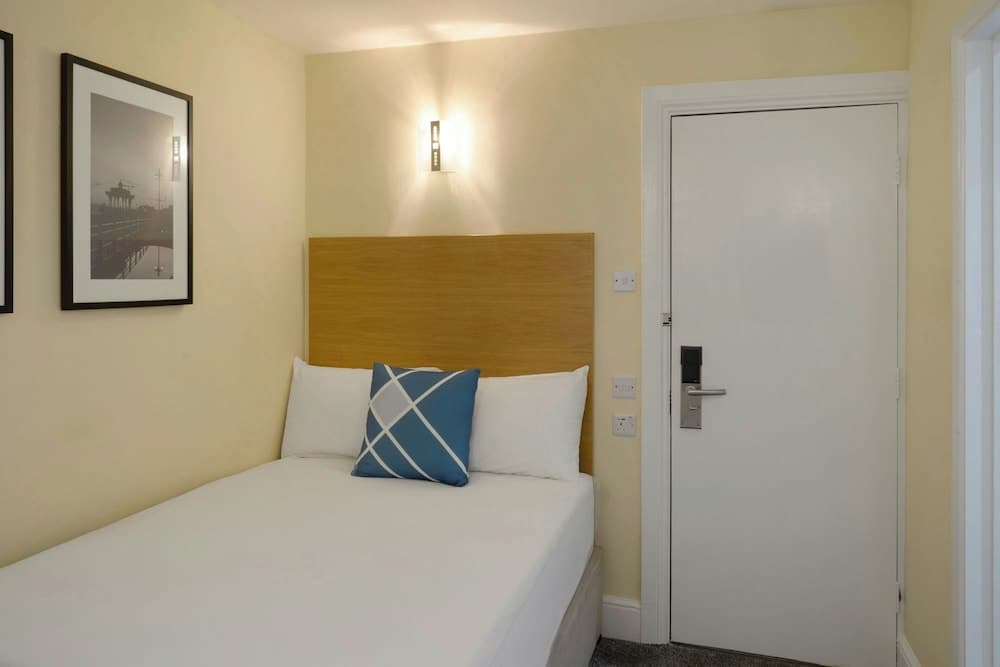 Four Points Flex by Sheraton Brighton