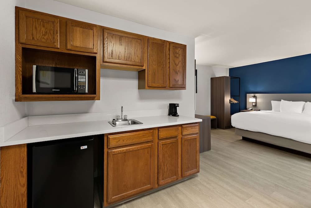 Comfort Inn & Suites Fremont