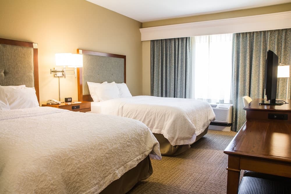 Hampton Inn Charleston - Daniel Island