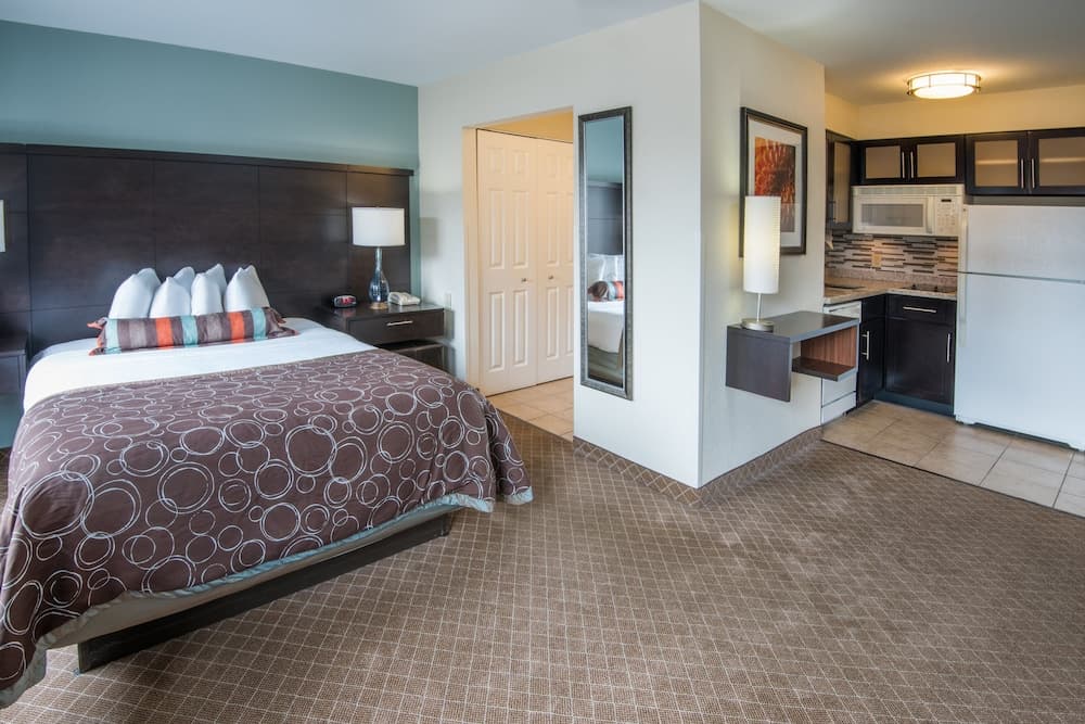Staybridge Suites Columbus-Airport by IHG