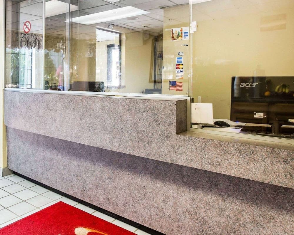 Econo Lodge Jonesboro - Atlanta South