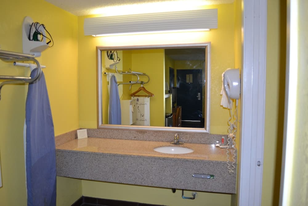 Econo Lodge Picayune