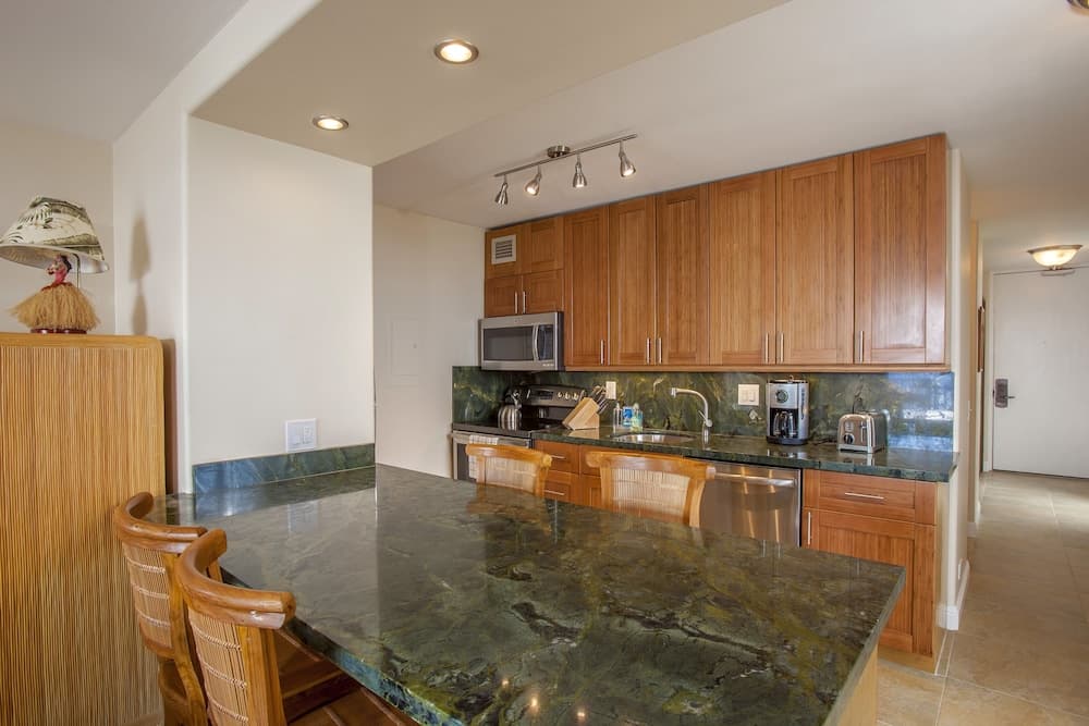 Kahana Reef - Maui Condo & Home