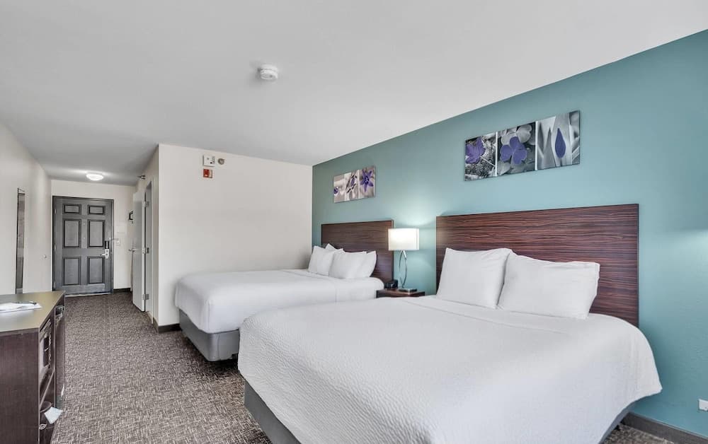 Sleep Inn & Suites near Spirit Mountain