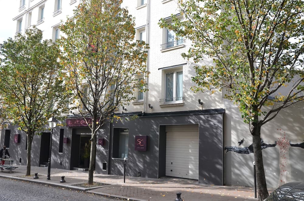 hotel image