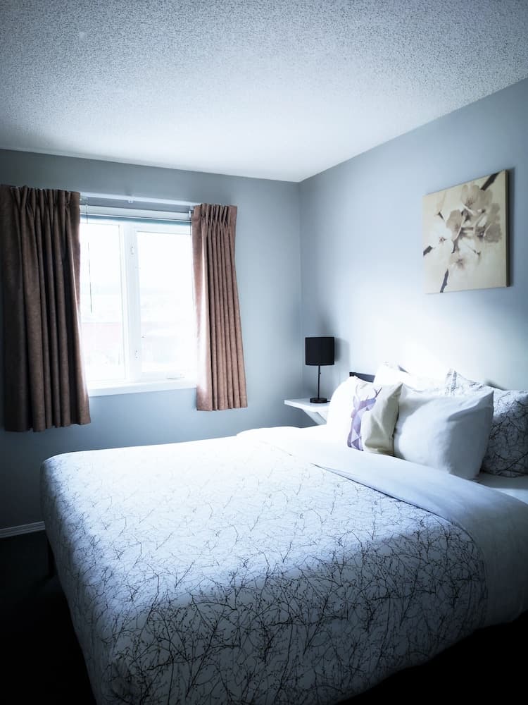 Canadian Rockies Chalets