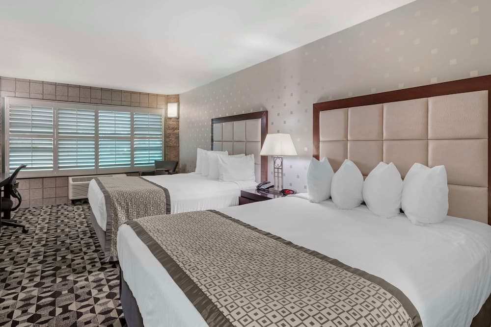 Best Western Plus Sundial