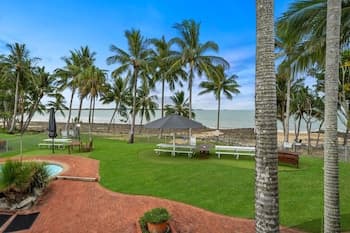 Dolphin Heads Resort