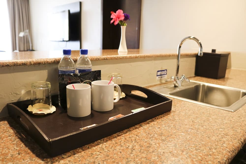 Hotel Coral And Marina