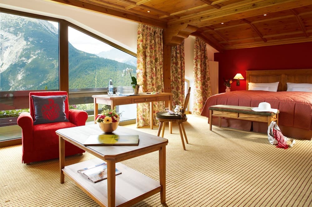 Interalpen-Hotel Tyrol GmbH