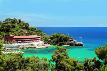 Monte Carlo Beach