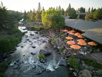 Riverhouse on the Deschutes