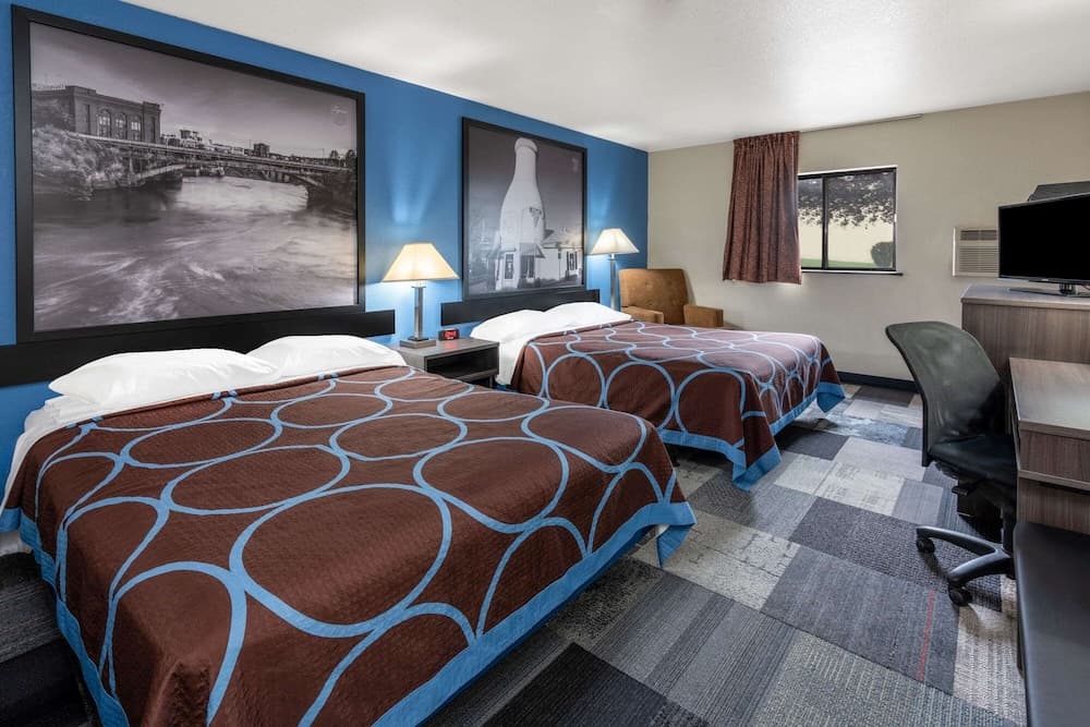 Super 8 by Wyndham Spokane Valley