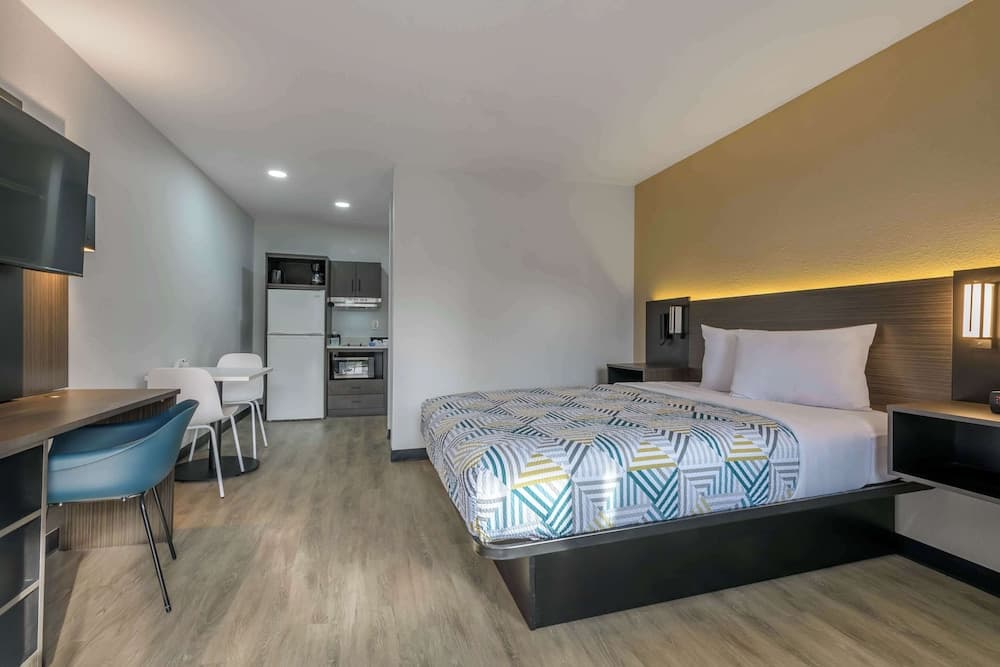 Studio 6 Columbus, GA – Columbus Airport