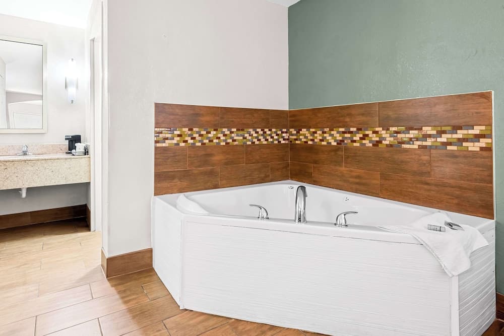 Best Western Executive Suites