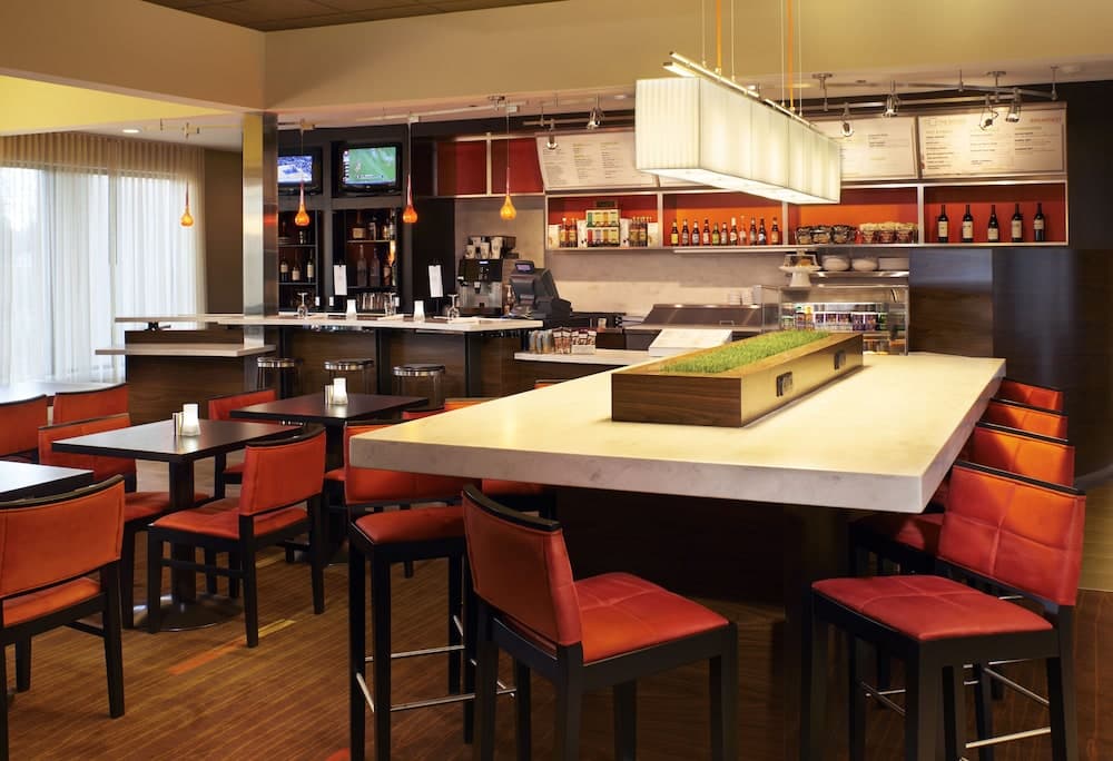 Spark by Hilton Birmingham Colonnade