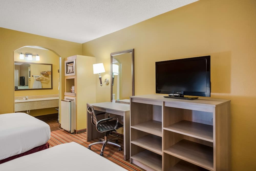 SureStay Hotel by Best Western Mt Pleasant