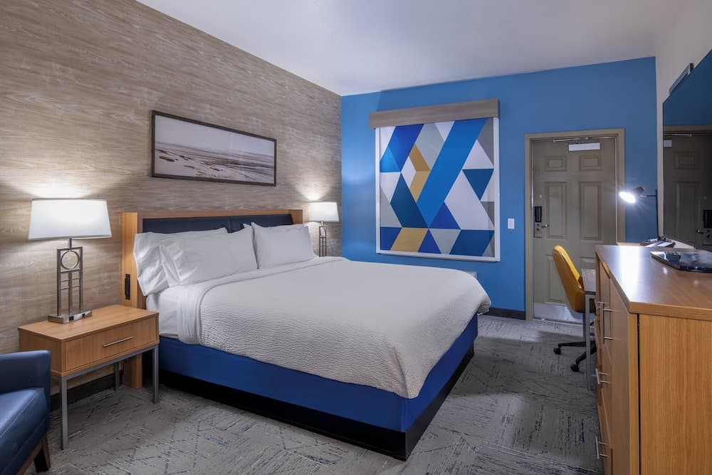 Holiday Inn Express Hotel & Suites Henderson by IHG