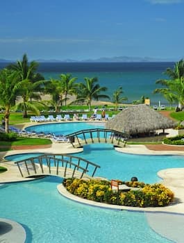 Fiesta Resort Central Pacific - All Inclusive