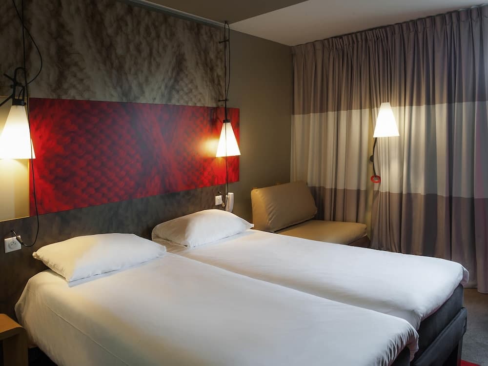 ibis Paris Défense Courbevoie