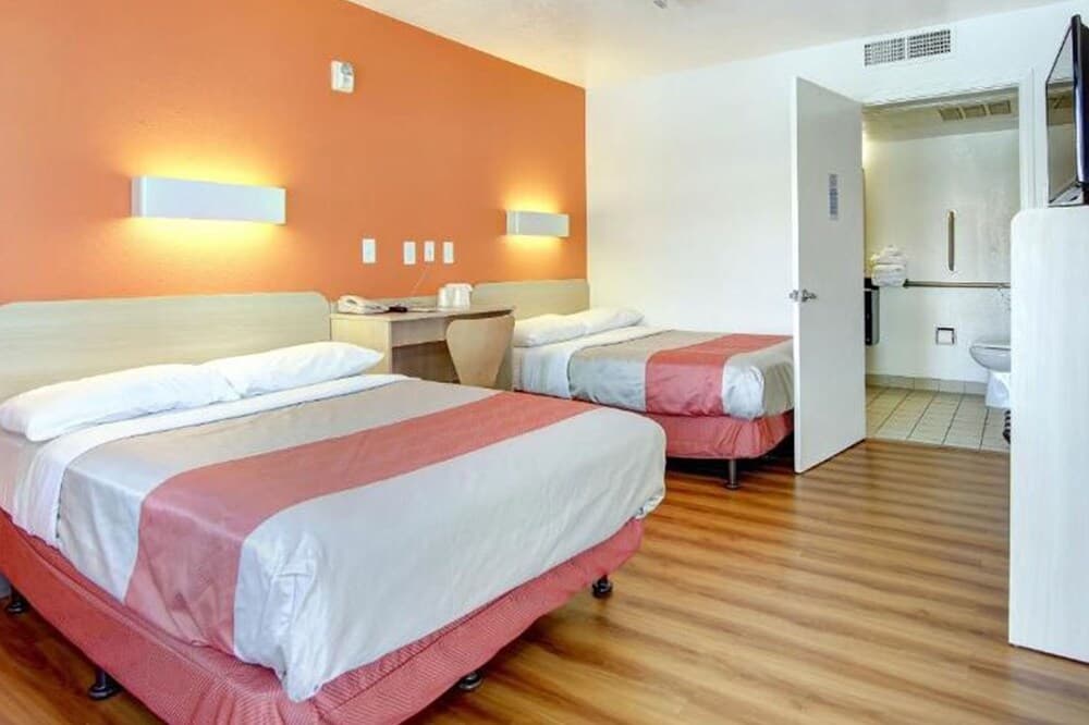 GreenTree Inn Santa Fe