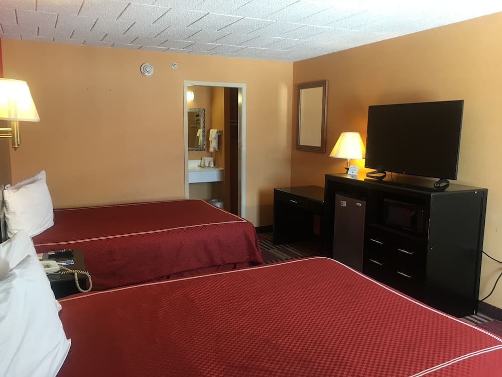 Rodeway Inn University