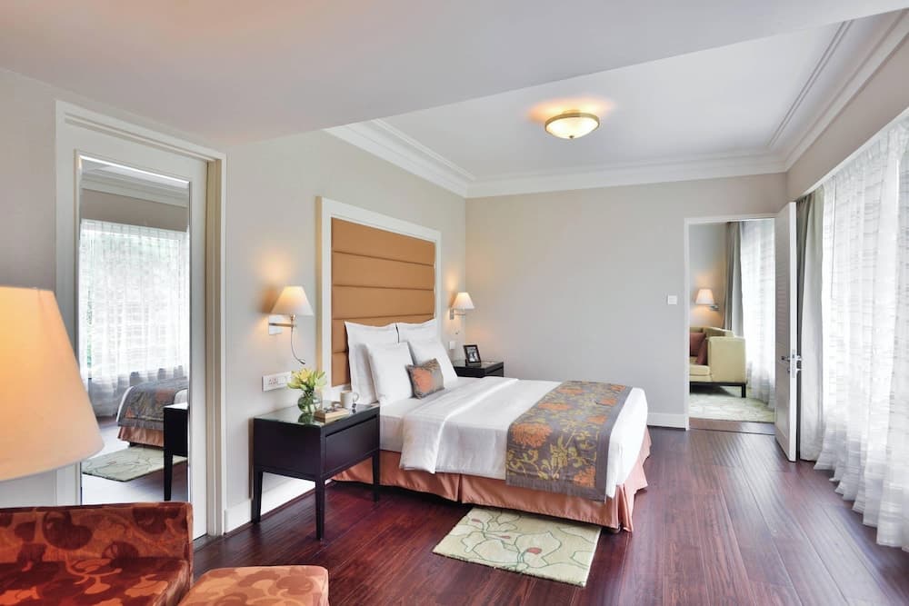 Lakeside Chalet - Mumbai, Marriott Executive Apartments