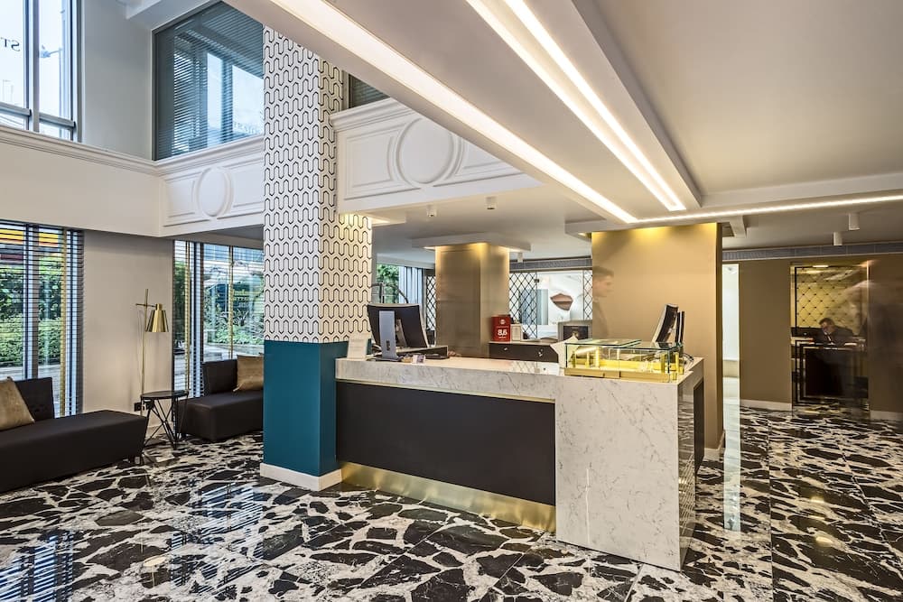 Airotel Stratos Vassilikos Hotel