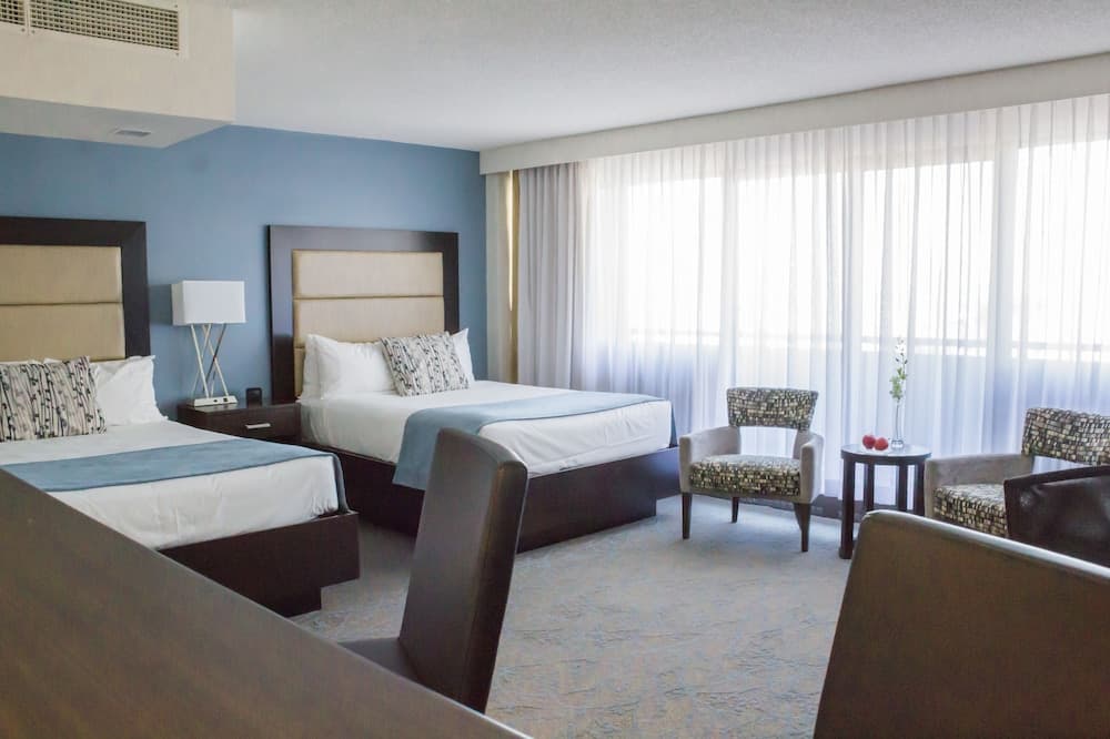 Ottawa Embassy Hotel