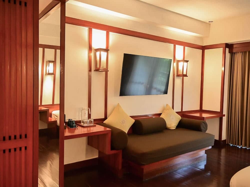 Novotel Bogor Golf Resort & Convention Center