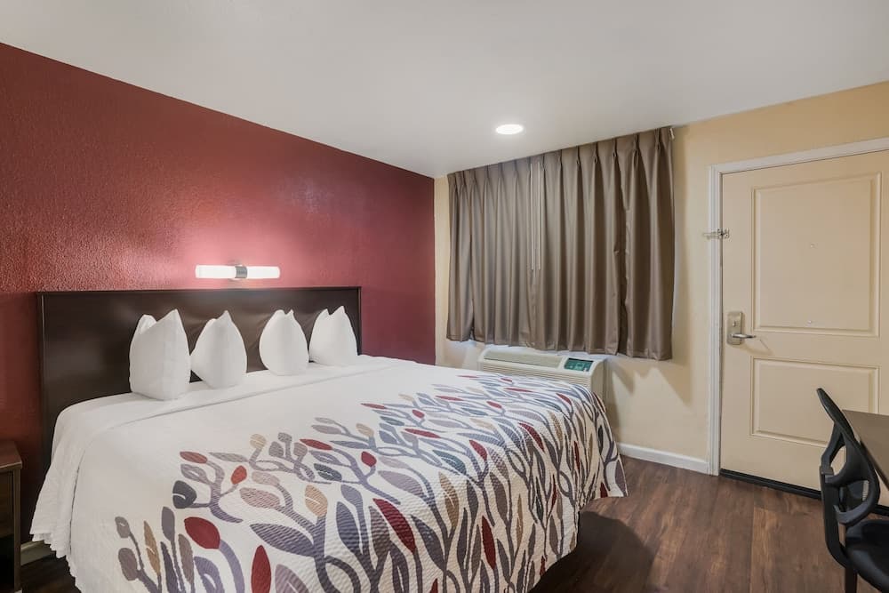 Red Roof Inn Stockton