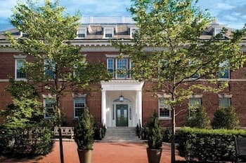 Vanderbilt, Auberge Resorts Collection