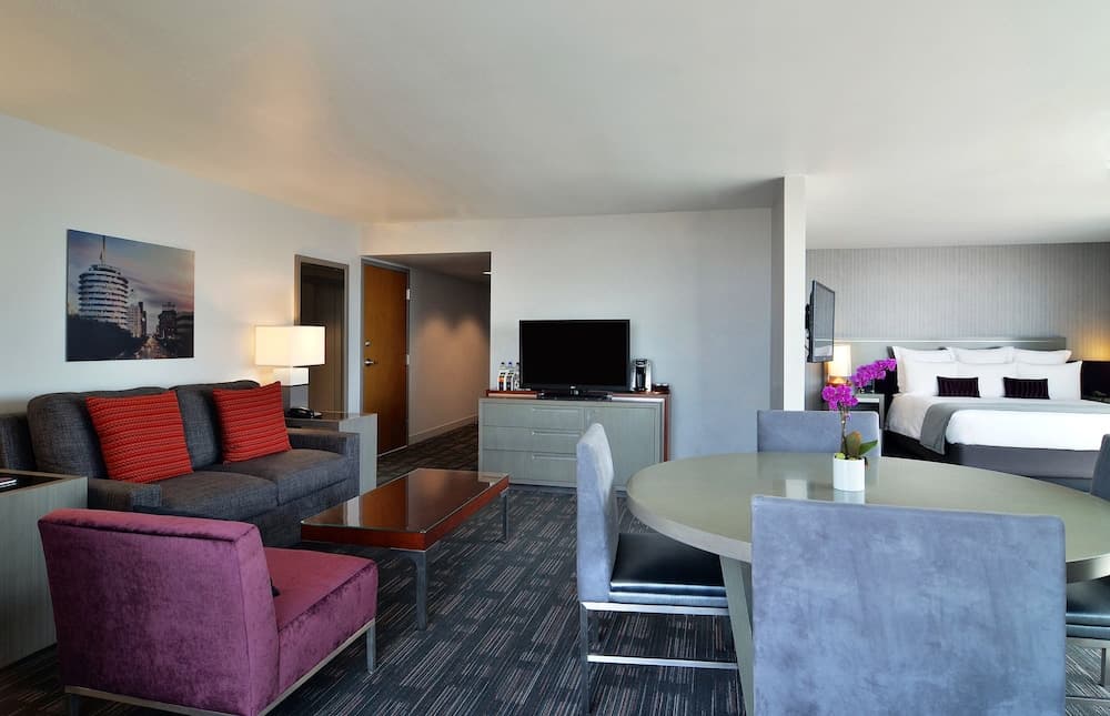 Loews Hollywood Hotel