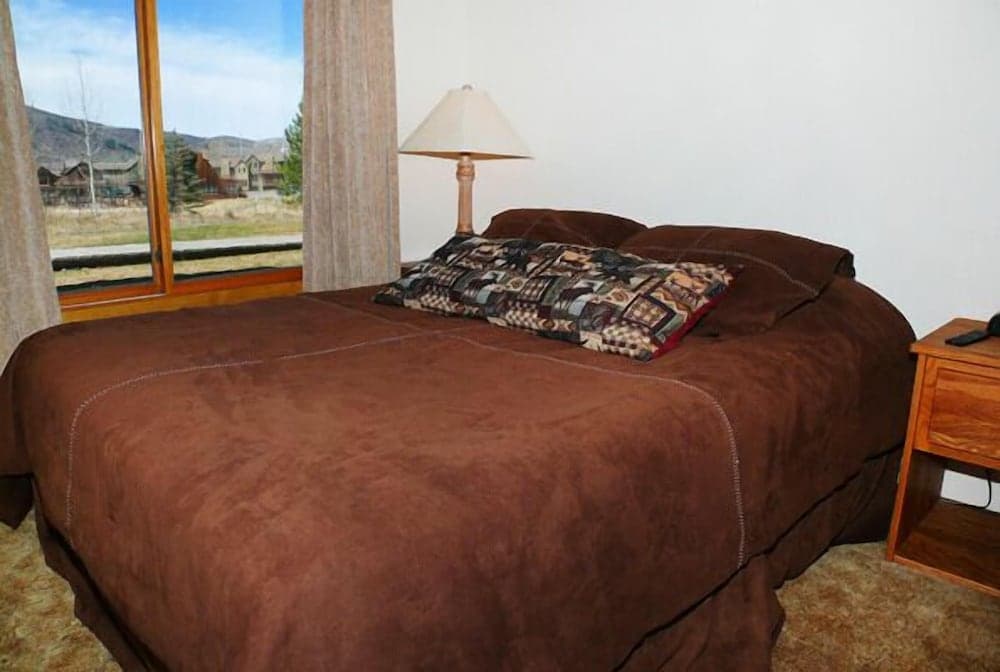 Rockies Condominiums by Mountain Resorts