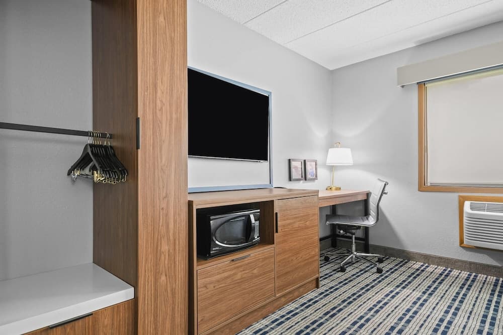 AmericInn by Wyndham Virginia