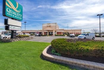 Quality Inn Bradley - Bourbonnais