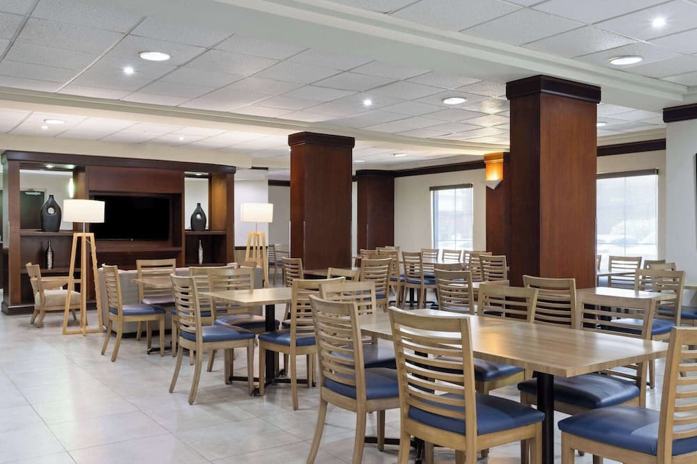 Wyndham Garden Monterrey Aeropuerto