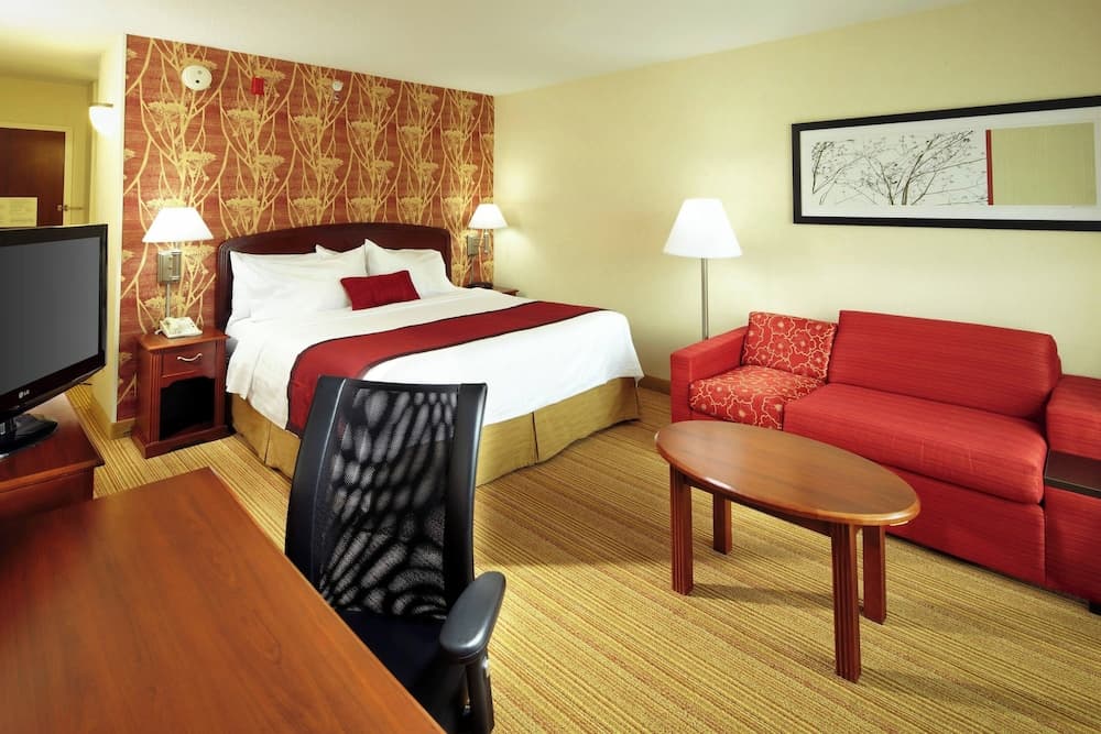 Courtyard by Marriott Newark Granville