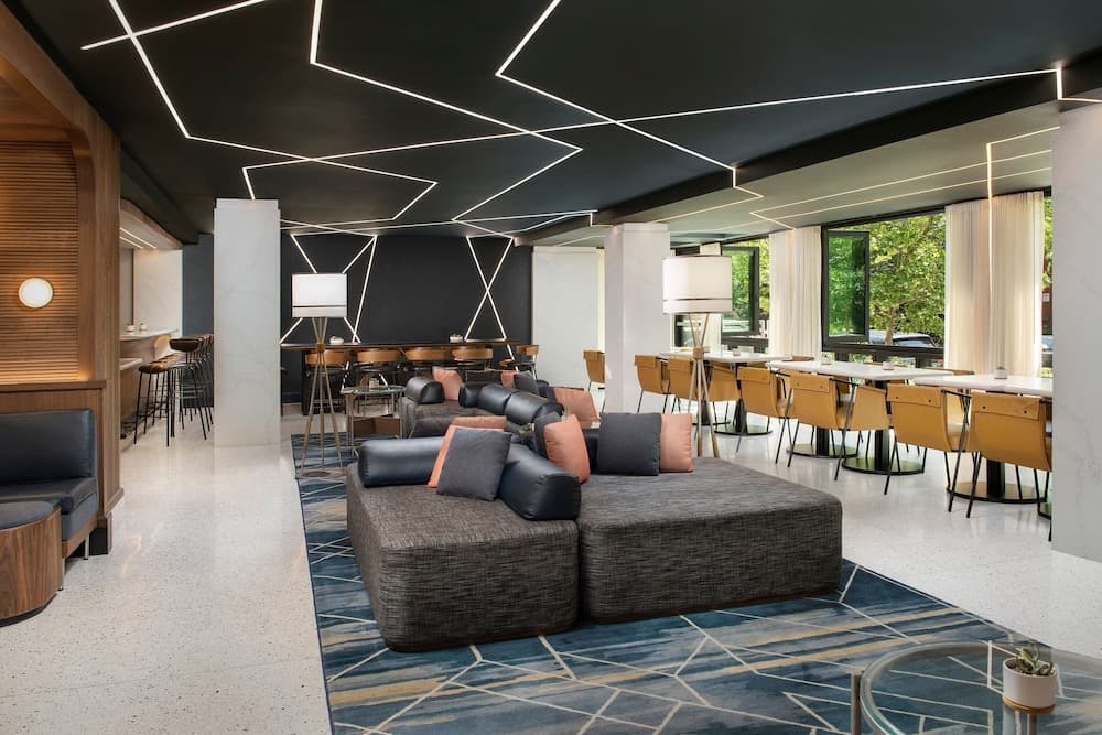 Courtyard by Marriott Washington, DC Dupont Circle