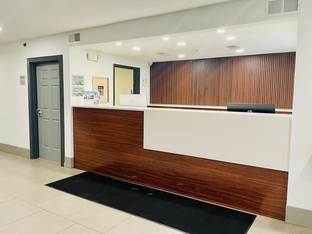 Wingate by Wyndham Matthews/Charlotte