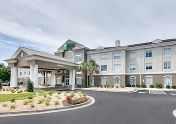 Holiday Inn Express & Suites I-16, an IHG Hotel