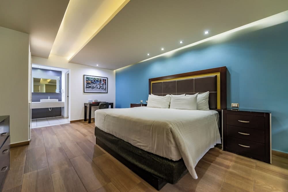 Quinta Dorada Hotel and Suites