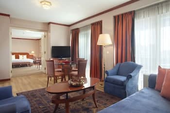 Holiday Inn Thessaloniki, an IHG Hotel