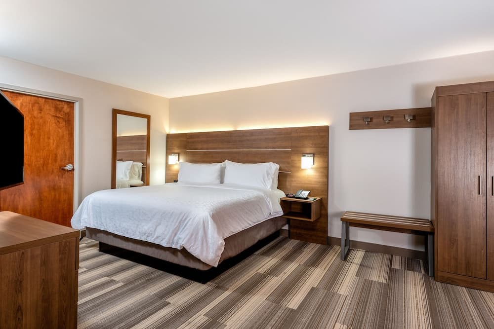 Holiday Inn Express Chapel Hill by IHG