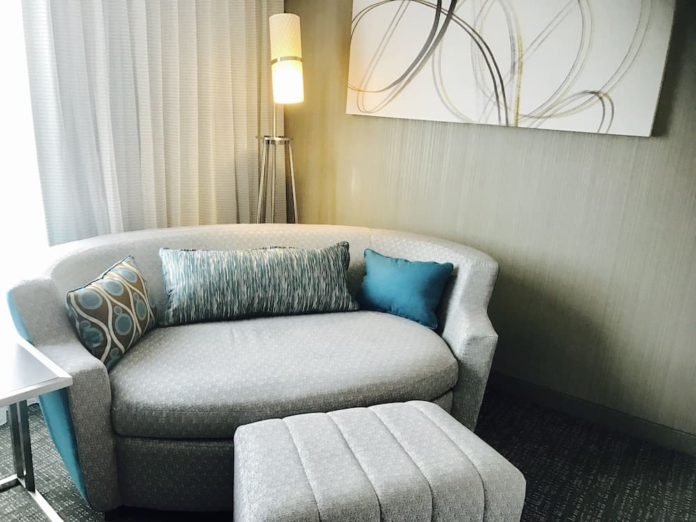 Courtyard by Marriott Oakland Downtown