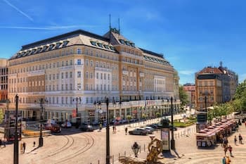 Radisson Blu Carlton Hotel, Bratislava