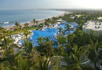 Pueblo Bonito Emerald Bay Resort & Spa - All Inclusive