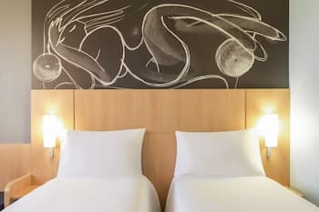 ibis Rennes Centre Gare Sud