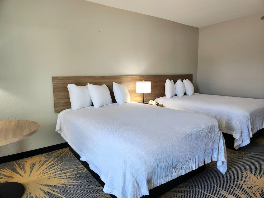 Days Inn by Wyndham LaPlace- New Orleans