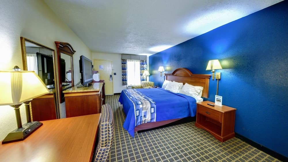 Dahlonega Mountain Inn